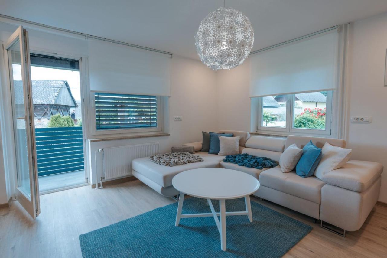 Apartma Lamberger Zirovnica Exteriör bild