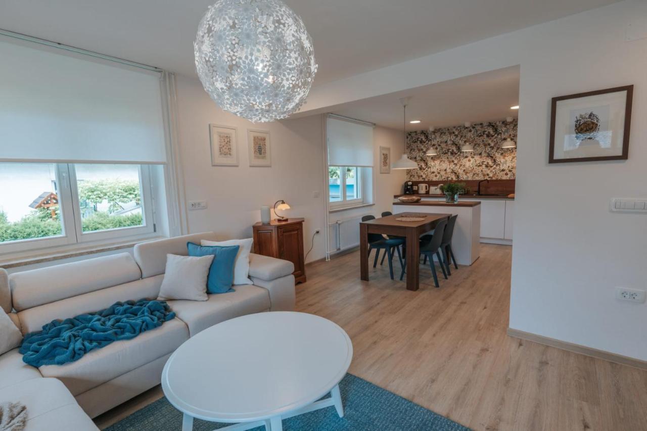 Apartma Lamberger Zirovnica Exteriör bild