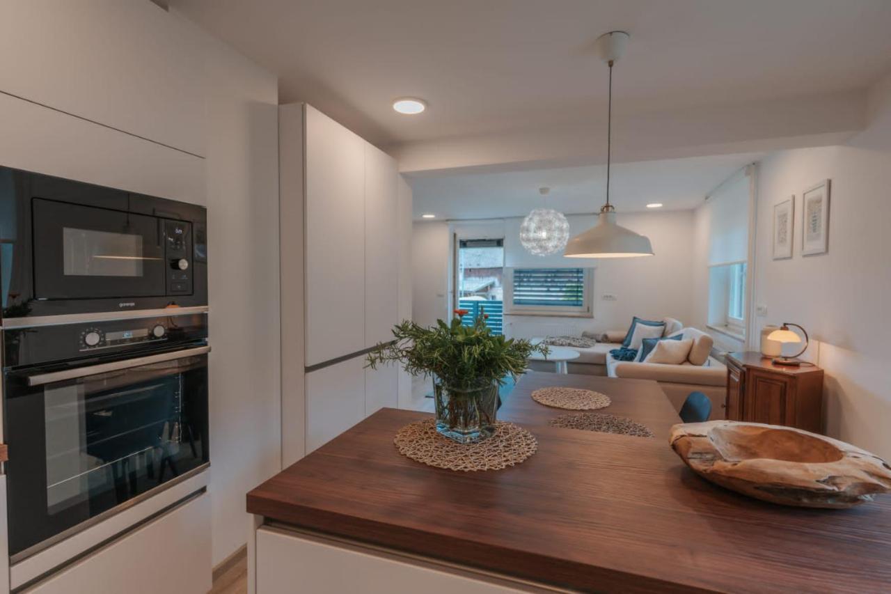 Apartma Lamberger Zirovnica Exteriör bild
